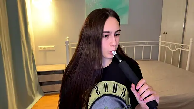 AliceKolltt online show from 07/14/26, 08:58