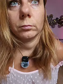 angela 88 online show from 07/28/26, 06:31