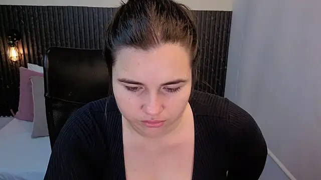 Aabby lee online show from 06/08/26, 07:03