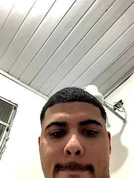 Casal Safado  online show from 10/22/25, 03:29