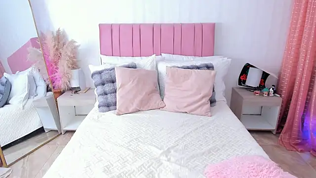 kath rosee1 online show from 01/12/25, 07:53