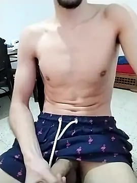 Snapshot of Zoro_23cm chatting on 04/15/26, 12:56 Zoro 23cm online show from 04/15/26, 12:56