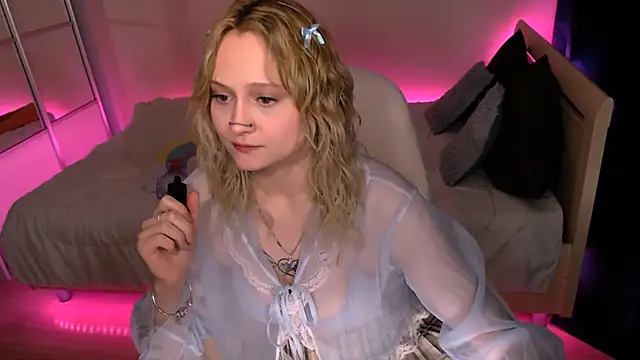 MariaMango online show from 01/03/25, 04:06