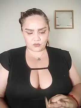 antoniamoreno82 online show from 05/26/26, 08:27
