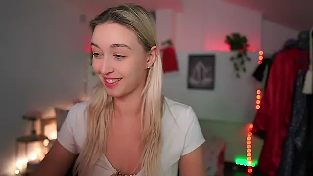 Alexis   Texas online show from 12/11/24, 11:00