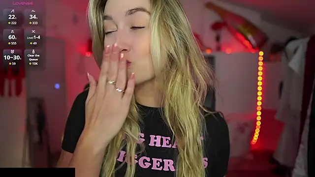 Alexis   Texas online show from 09/17/25, 07:04