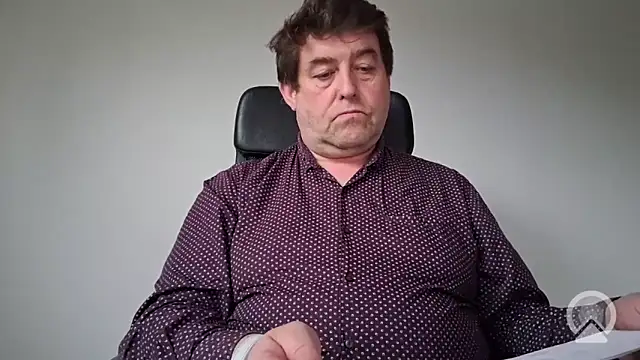 Snapshot of sympatrique chatting on 10/16/25, 03:46 sympatrique online show from 10/16/25, 03:46