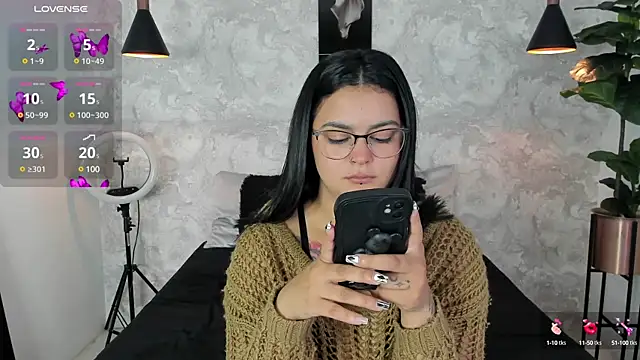 alina stark online show from 01/15/25, 01:52