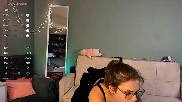 HumbleJess online show from 04/29/26, 04:11