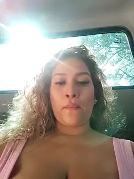 Sara smiiith211 online show from 01/24/25, 07:49