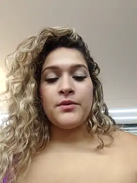 Sara smiiith211 online show from 03/08/25, 01:50