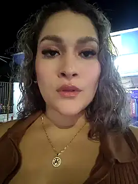 Snapshot of Sara_smiiith211 chatting on 02/08/26, 12:36 Sara smiiith211 online show from 02/08/26, 12:36