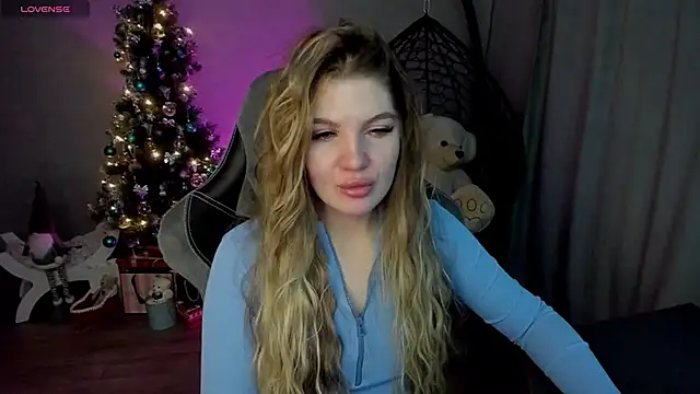 lily williamss online show from 12/14/24, 12:11