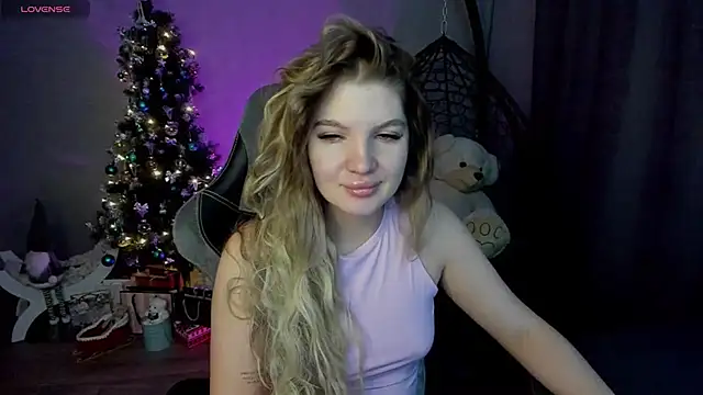 lily williamss online show from 12/19/24, 12:02