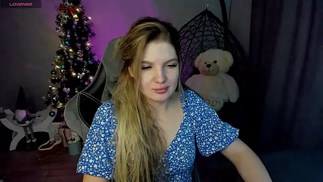 lily williamss online show from 12/23/24, 06:11