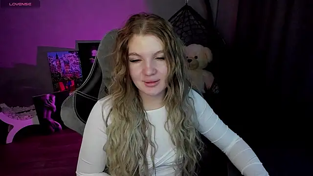 lily williamss online show from 01/28/25, 12:26