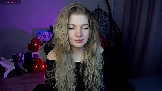 lily williamss online show from 02/09/25, 12:17