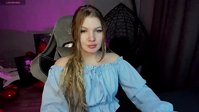 lily williamss online show from 03/06/25, 12:21