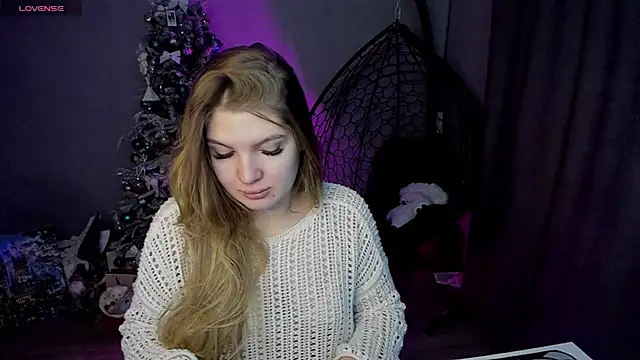 lily williamss online show from 12/14/25, 12:05