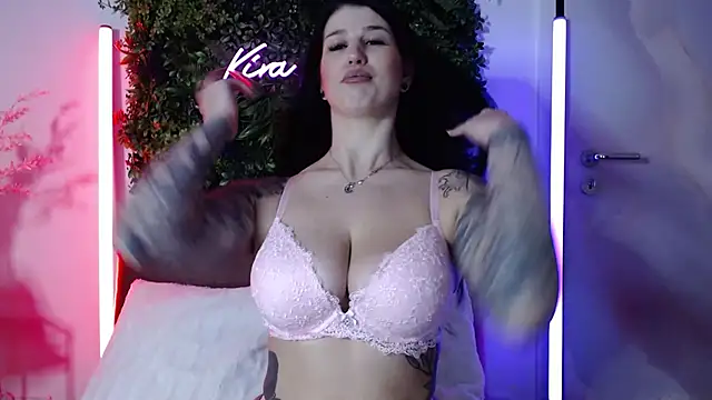 KiraKane1 online show from 01/17/25, 12:10