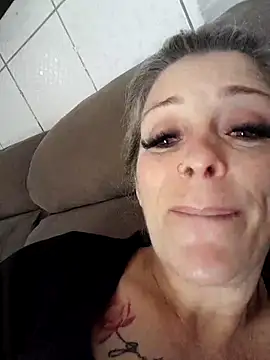 marcialoira online show from 10/30/25, 01:34