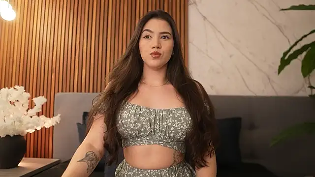 Snapshot of Amelia_Rouse chatting on 12/02/25, 08:04 Amelia Rouse online show from 12/02/25, 08:04