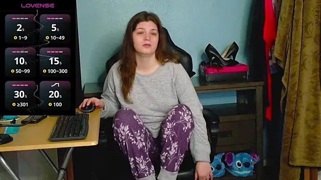 Snapshot of TreeJeanne chatting on 11/27/25, 03:08 TreeJeanne online show from 11/27/25, 03:08