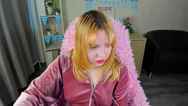 Stacy Luv online show from 10/15/25, 01:28