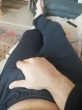 Snapshot of xozox chatting on 01/28/25, 01:49 xozox online show from 01/28/25, 01:49