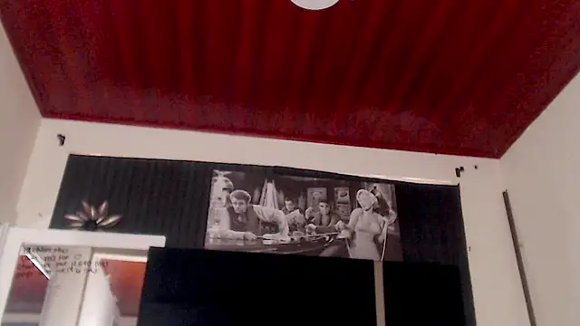 Snapshot of Demyraii chatting on 02/21/25, 07:54 Demyraii online show from 02/21/25, 07:54