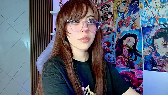 Snapshot of Purplee_Baby chatting on 11/05/25, 11:43 Purplee Baby online show from 11/05/25, 11:43