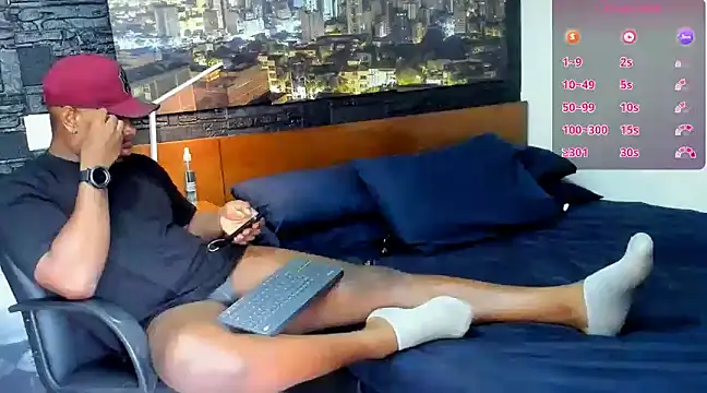 thomas santtos1 online show from 02/22/25, 07:36
