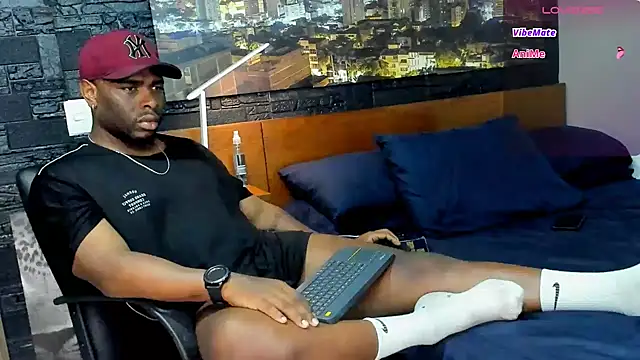 thomas santtos1 online show from 03/01/25, 10:10