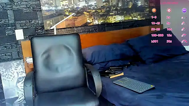 thomas santtos1 online show from 03/11/25, 01:23
