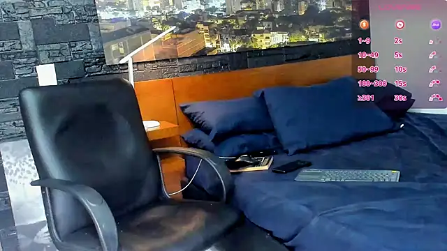 thomas santtos1 online show from 03/13/25, 03:50