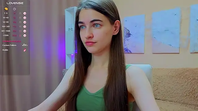 AstoriyaNight online show from 11/13/25, 10:03