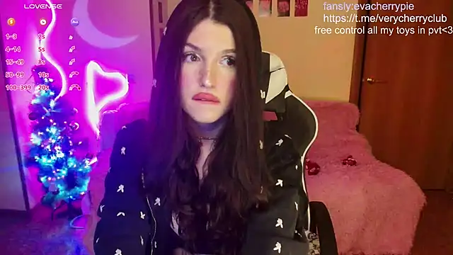 cherry crushhh online show from 01/20/25, 04:34