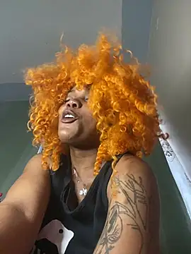 Cherrytowild online show from 02/06/25, 03:27