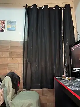 izumikarol online show from 11/26/25, 03:40