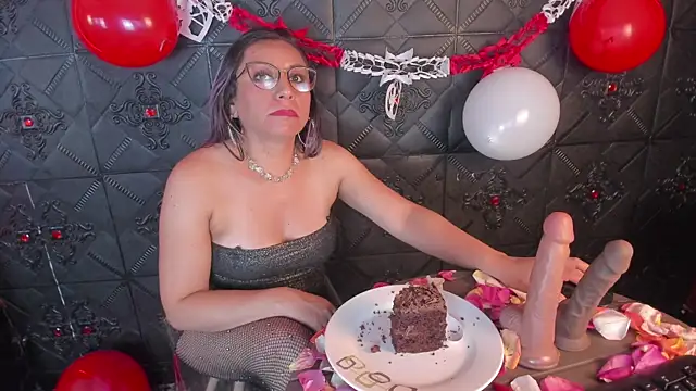 Natasha Wolff01  online show from 02/14/25, 06:51