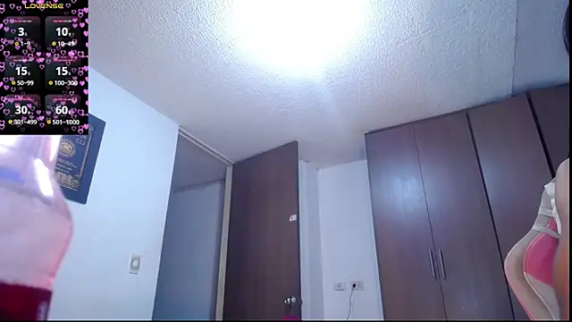 Snapshot of Nikoll_Dirty chatting on 03/12/25, 07:35 Nikoll Dirty online show from 03/12/25, 07:35