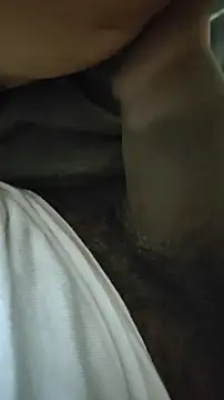 Snapshot of raj0592 chatting on 11/16/25, 08:58 raj0592 online show from 11/16/25, 08:58