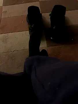 footsy35 online show from 12/21/25, 07:04