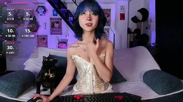 MonxxsLove online show from 10/02/25, 03:24