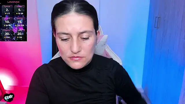 Saskyaa online show from 11/28/25, 02:47