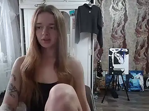 samanta55555 online show from 10/28/25, 11:47