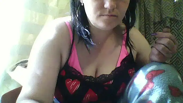 HollyLaBerry online show from 05/16/26, 06:54