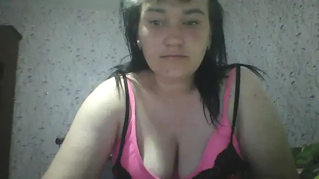 HollyLaBerry online show from 06/14/26, 05:53