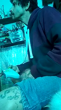 Snapshot of LongDickZee562 chatting on 02/19/25, 10:20 LongDickZee562 online show from 02/19/25, 10:20