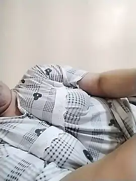 Snapshot of nayakaA7 chatting on 09/20/25, 10:11 nayakaA7 online show from 09/20/25, 10:11